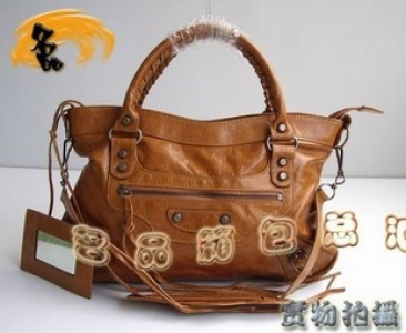 BALENCIAGAr(sh)н(jng) BALENCIAGAC(j)܇ BALENCIAGAб