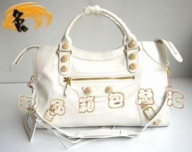 084338B A1:1Ʒ|(zh) BALENCIAGA(jng)C(j)܇ б ҕr(sh)