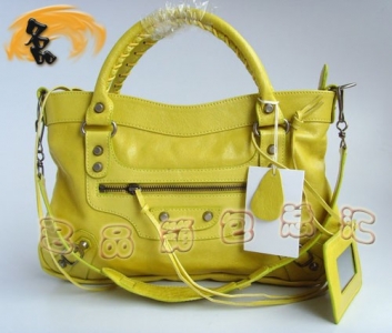 084331 BALENCIAGAr(sh)Ů ҙC(j)܇(ch) SɫţƤ б K