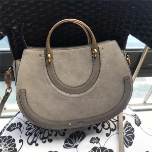 Chloe ޢ 17¿ Pixie̖Ů ţƤƴĥɰ  \ɫ