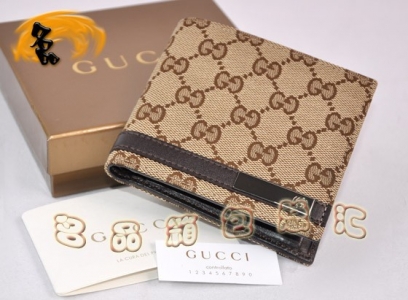 233102 Ʒ|(zh) GUCCIpGX Ƥ GUCCI̿X а ɫ