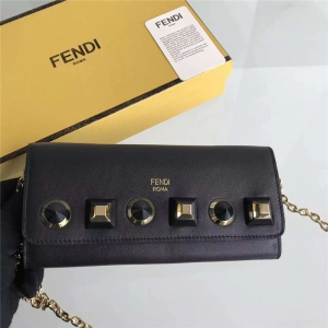 FENDI ҵ 0251 2017¿ϷСţƤ๦L(zhng)T朗lб ɫT