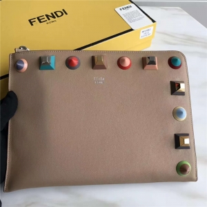 FENDI ҵ 0365L ¿ܛСţƤɫTᔭh(hun)@?zhn)ð?ɫ