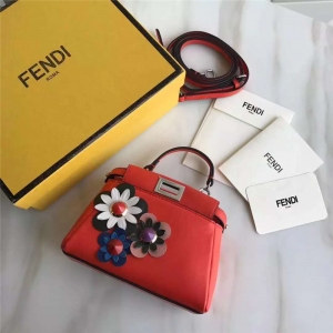 FENDI ҵ¿ r(sh)bƤMICRO PEEKABOO ̫ꖻС؈ tɫ