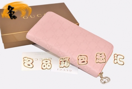 212110 X Gucci¿ Gucciߙn^ţƤŮʿXA GucciL(zhng)X ۼtɫ