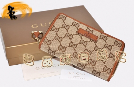 224249 X GucciŮ Gucci̿XA GucciX Gucci(jng)䷫ \ɫ
