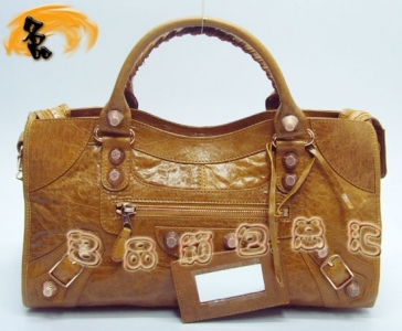 084328B  BalenciagaŮ  ҆μ M(jn)Ƥr(sh)eŮ ɫ