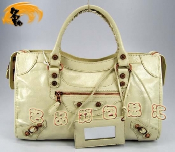 084332C  Balenciagaμ  M(jn)ţƤ(jng)r(sh)Ů C(j)܇ װɫ
