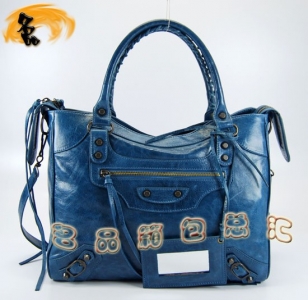 084616  BalenciagaC(j)܇ ҆μ M(jn)ţƤ(jng)rŮ {(ln)ɫ