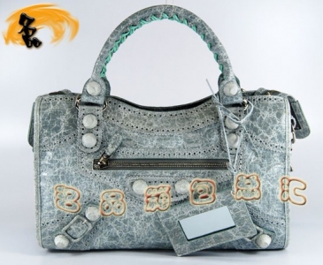 084832  Balenciagaμ  M(jn)ţƤ(jng)r(sh)Ů \{(ln)ɫ