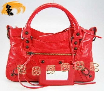 103208  ҙC(j)܇(ch) Balenciagaμ M(jn)Ƥr(sh)Ů  \tɫ