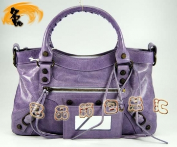 103208  ҙC(j)܇(ch) Balenciagaμ M(jn)Ƥr(sh)Ů  \ɫ
