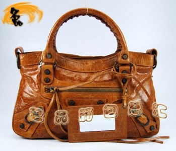 103208  BalenciagaC(j)܇(ch) ҆μ M(jn)Ƥr(sh)Ů  ɫ