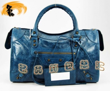 115748S  ҙC(j)܇ Balenciagaμ M(jn)Ƥr(sh)Ů  {(ln)ɫ