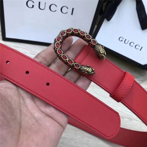 GUCCI Y 2017NŮ pM(jn)ƽy ^ţƤ ^y tt@