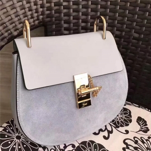 Chloe  ChloeСi СţƤĥɰƤ ԭ ChloeŮ 