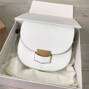 Celine ِ Trotteur С̖ţƤ  Ůʿμб淭w(f)ŰR ư
