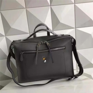FENDI ҵ 2522 ɫСţƤ Q μ米