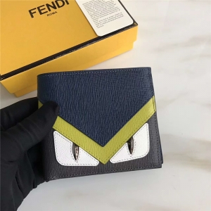 FENDI ҵ zӡƴɫСţƤ̿MʽƤA {(ln)~ۺƤ