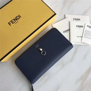 Fendi ҵ 0212 2017O(sh)ӋСţƤLA ٭h(hun) {(ln)ɫ