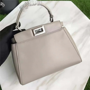 2590 FENDI ҵ ܛƤ ɂ(g)(ni)  \ɫ