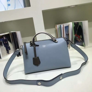 149S FENDI ҵ 2017¿ ܛСţƤ ƴɫʿD {(ln)ƴ