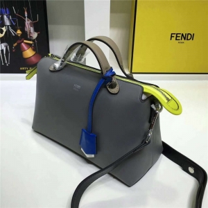 149S FENDI ҵ 2017¿ ܛСţƤ ƴɫʿD ƴ{(ln)