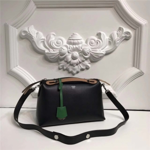 149S FENDI ҵ 2017¿ ܛСţƤ ƴɫʿD ƴG