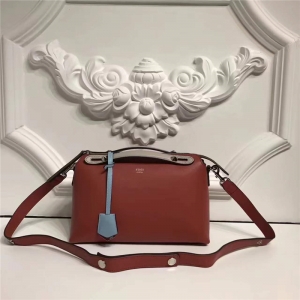 149S FENDI ҵ 2017¿ ܛСţƤ ƴɫʿD tƴ{(ln)