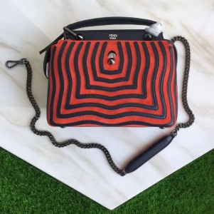 8785 FENDI ҵ СţƤr(sh)b ˮy б tɫ