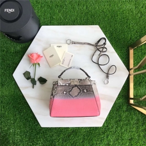 5590 FENDI ҵ Ƥ zӡ ɂ(g)(ni)  ɫ