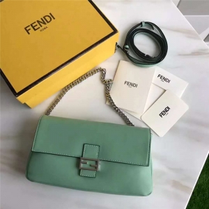 212 FENDI ҵ rbMICRO BAGUETTE wpF 朗l б ɾG