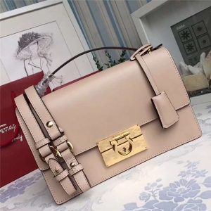 21E099 FerragamoƸĽ (f)ŷ ̖ μ \