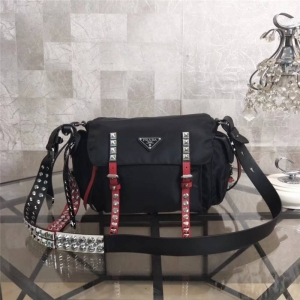 1BD118 Prada_(d)   Tb μ t