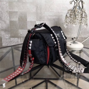 1BD118 Prada_(d)   Tb μ ɫ