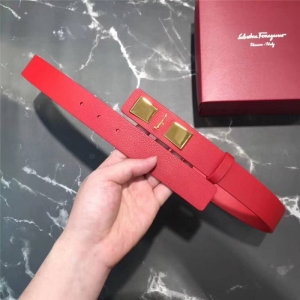 26088787 FerragamoƸĽ VaraY(ji) Ůʿ tɫ