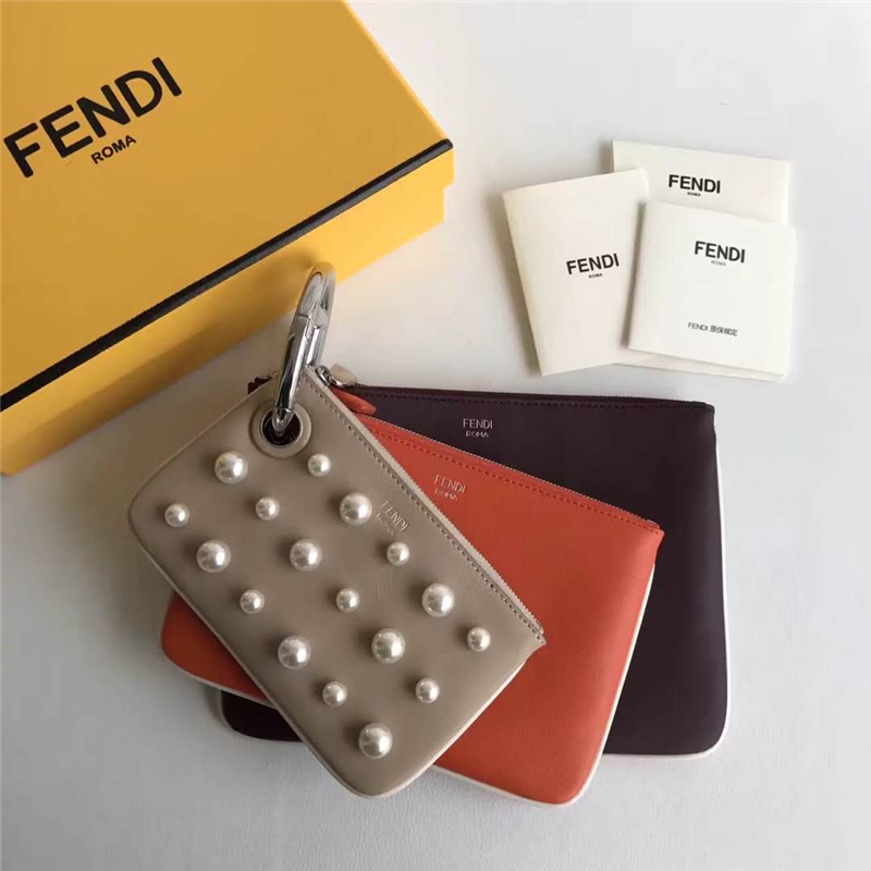 001 FENDIҵ F IS FEND h(hun) ð ֳȷ