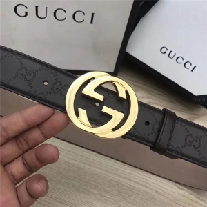 411924 GUCCIƤ Y ٷͬ M(jn)СţƤ 