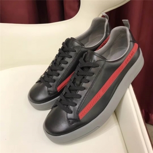 PRADA _(d)Ь ԭSƤ PRADAЬ ٷ¿ ɫ