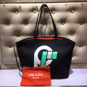 1BG022 PradaŮ _ُ _Ů Pradae ӡ