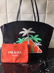1BG218 PradaŮ _(d)ُ Prada _(d) ɫ