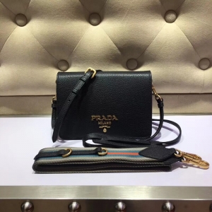 1BH102 Prada _(d)Ů pradaμ prada¹Ƥy 朗lְ ɫ