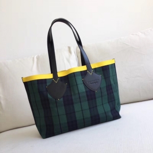 40697961 Burberry p The Giant CanvasyƴƤ ذ G܊{