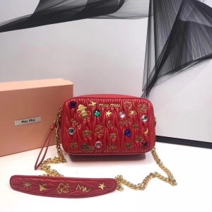 5BH118 MIUMIU¿ ްСƤ NN C(j) tɫ