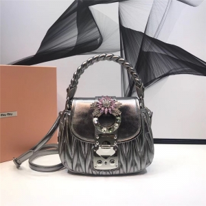 5BH111 MIUMIUƷ СƤ С̖(ho) ˮb μ yɫ