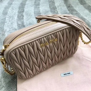 5BH118B MIUMIU¿ ްСƤ C(j) ɫ
