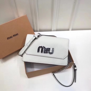5BH077 MIUMIU (zhun)¿ M(jn)ţƤ i ĸ wС ɫ