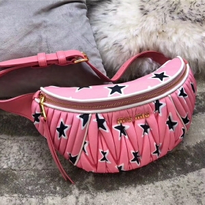 5BL009 MIUMIU ¿ Ƥް ͿfO(sh)Ӌ(j) ذ ɫ