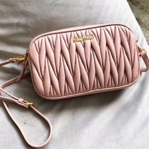 5BH539 MIUMIU ¿ Ứy p ɫ