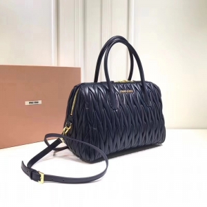 5BB033 MIUMIU ¿ TOP HANDLE ܛ {